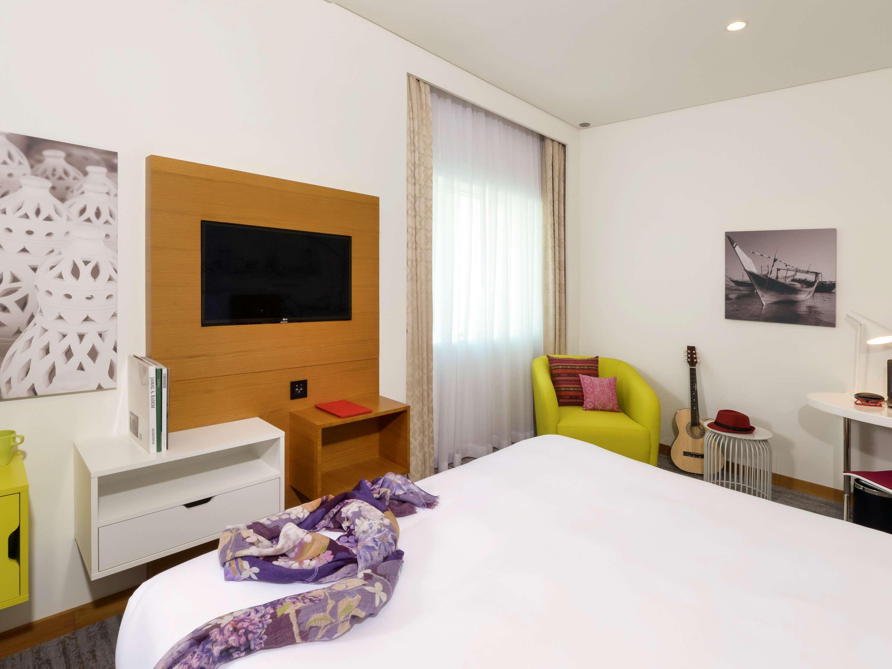Готель Ibis Styles Manama Diplomatic Area Екстер'єр фото