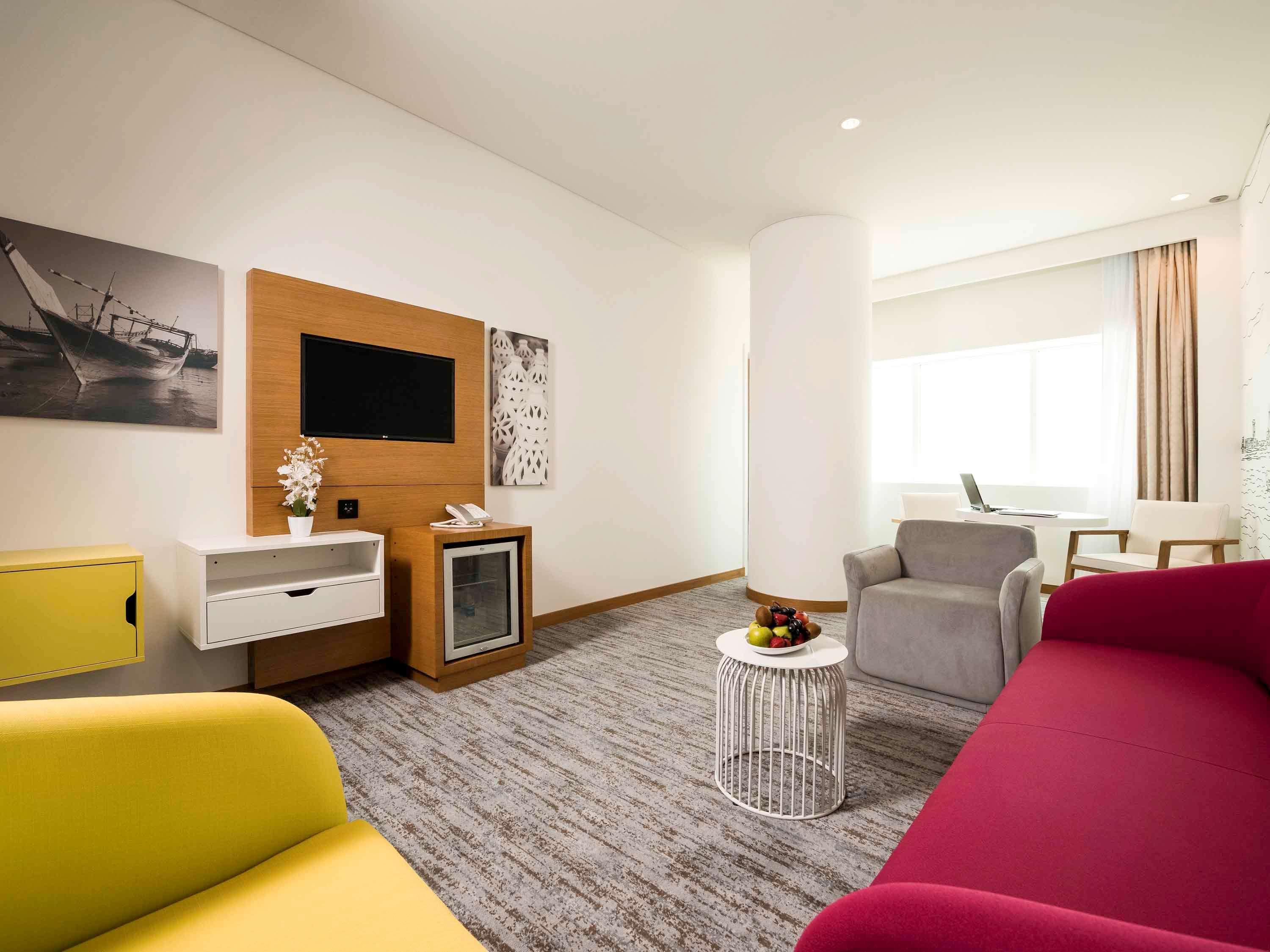 Готель Ibis Styles Manama Diplomatic Area Екстер'єр фото
