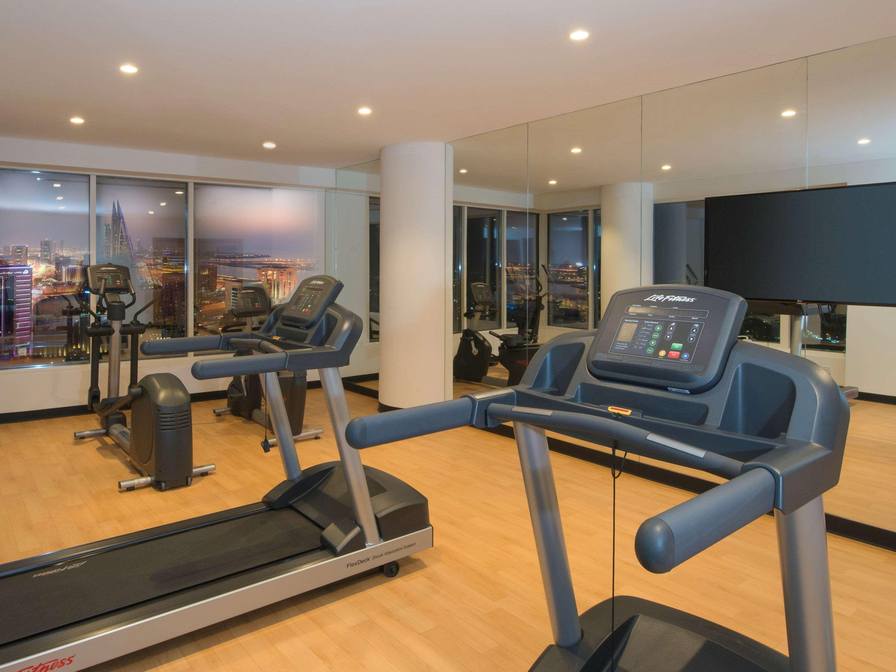 Готель Ibis Styles Manama Diplomatic Area Екстер'єр фото