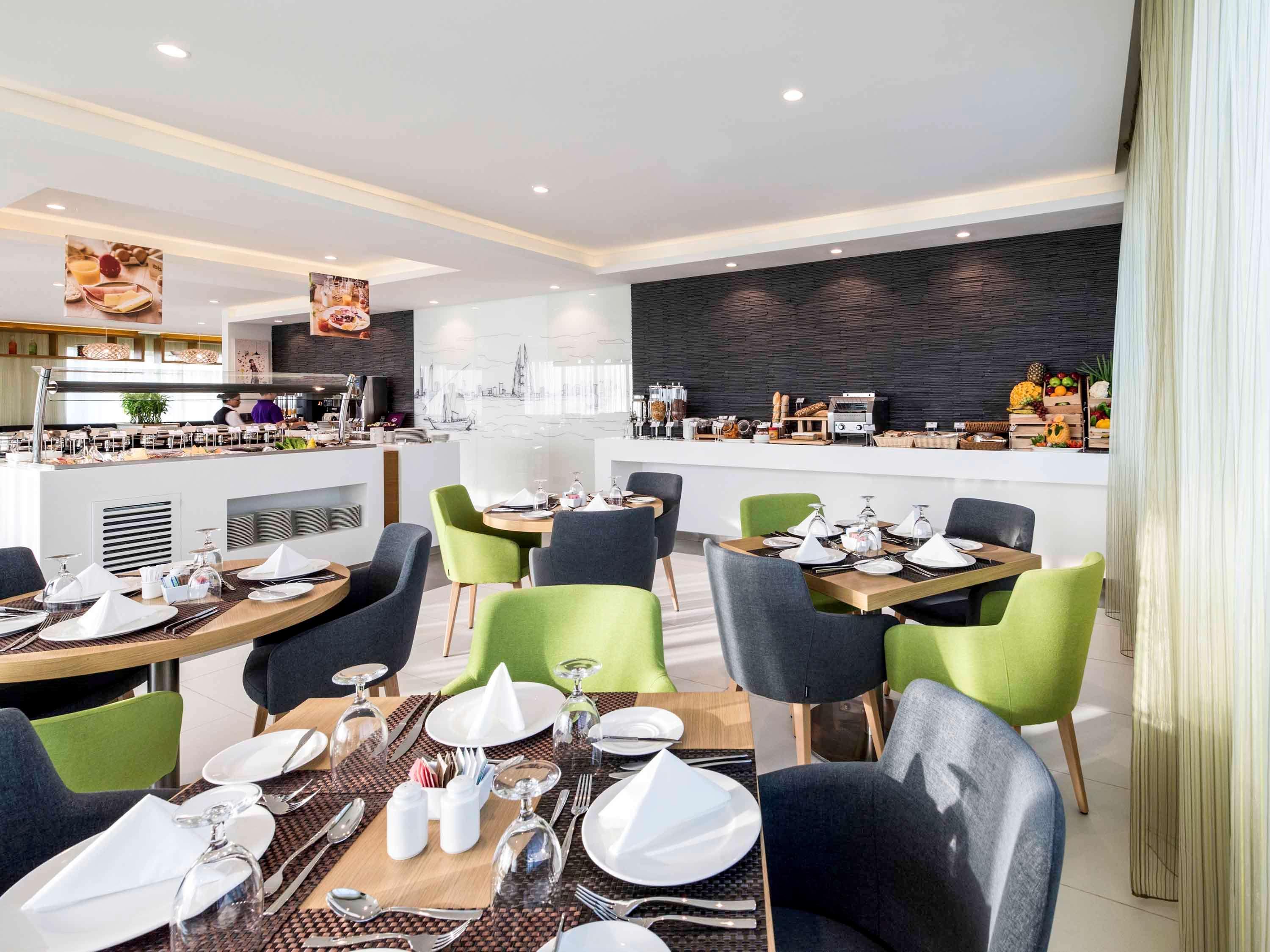 Готель Ibis Styles Manama Diplomatic Area Екстер'єр фото
