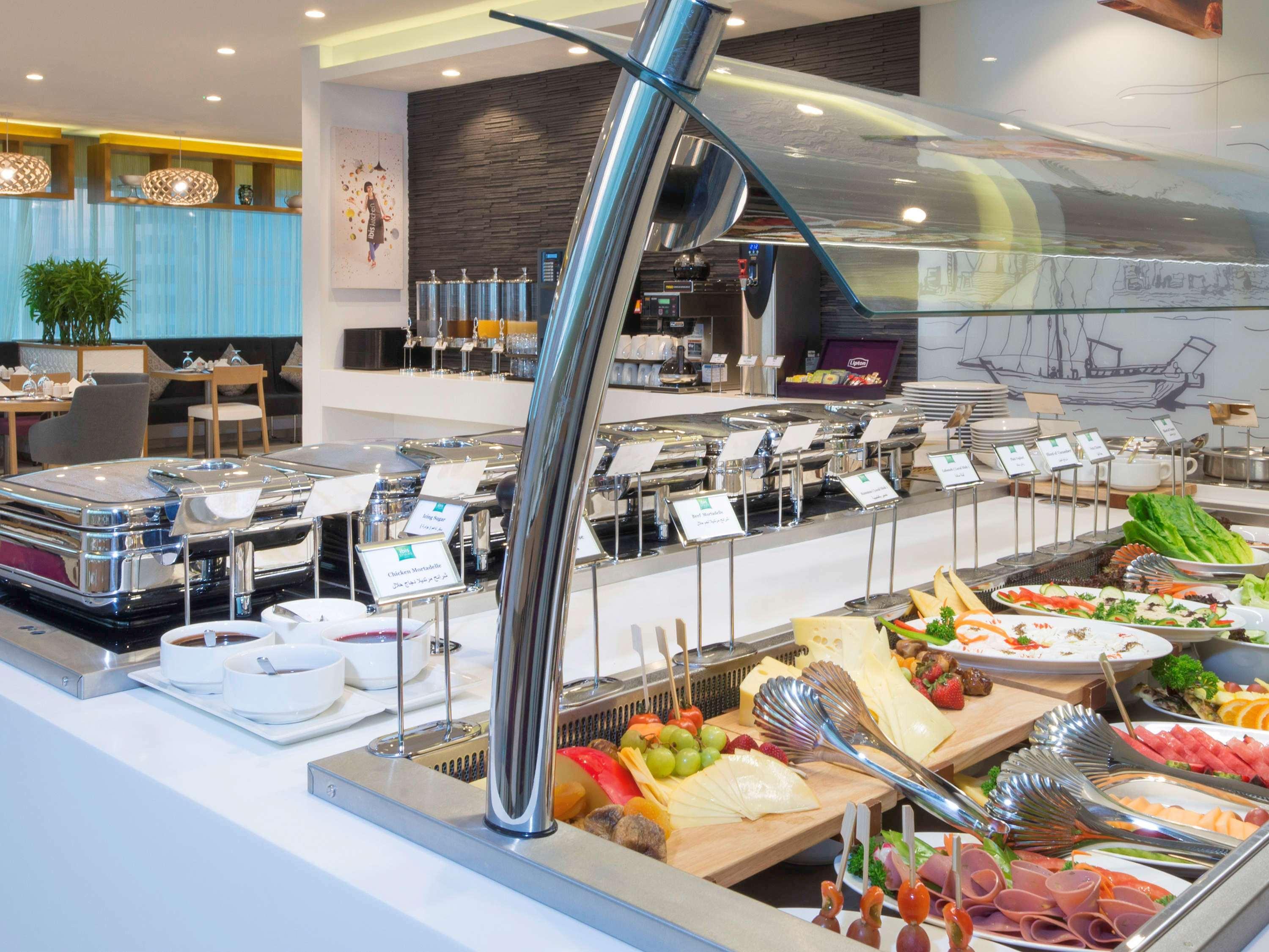 Готель Ibis Styles Manama Diplomatic Area Екстер'єр фото