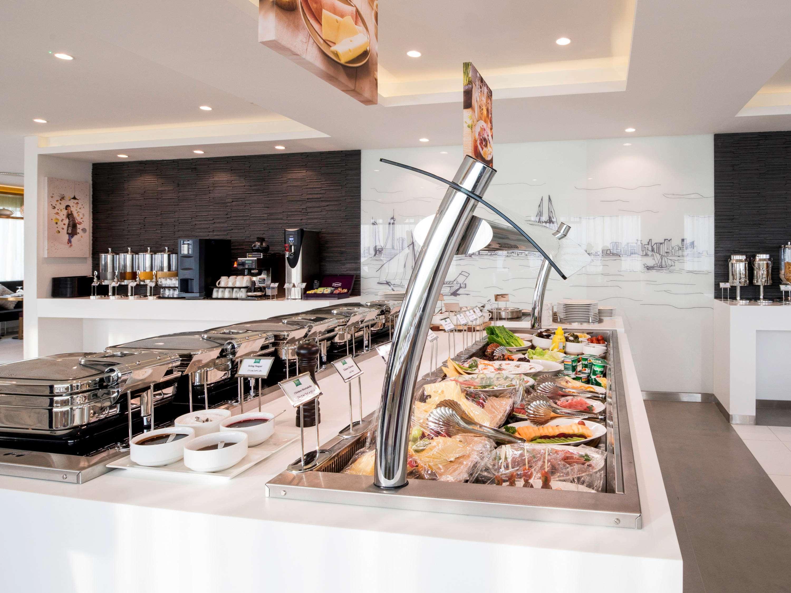 Готель Ibis Styles Manama Diplomatic Area Екстер'єр фото