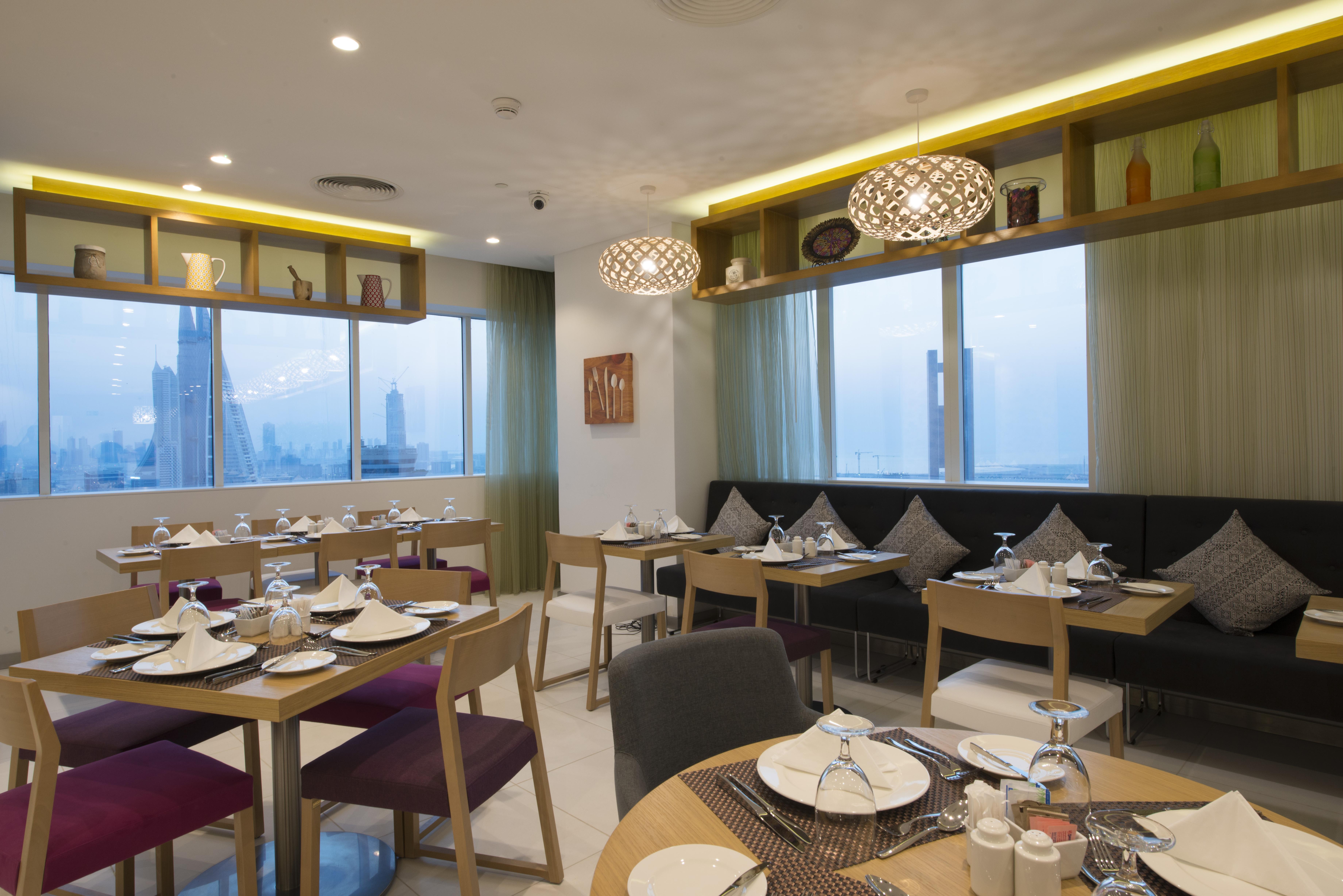 Готель Ibis Styles Manama Diplomatic Area Екстер'єр фото