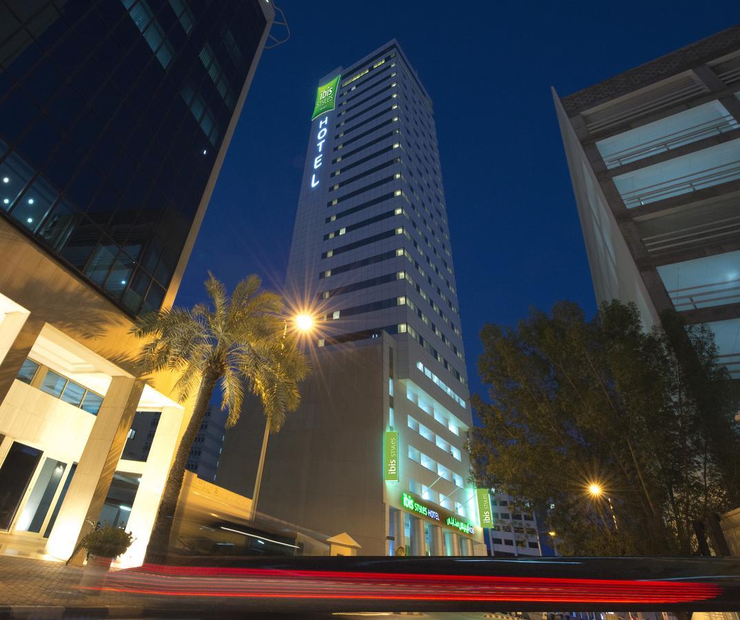 Готель Ibis Styles Manama Diplomatic Area Екстер'єр фото