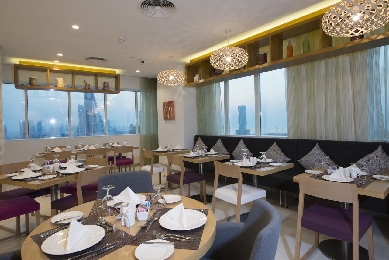 Готель Ibis Styles Manama Diplomatic Area Екстер'єр фото