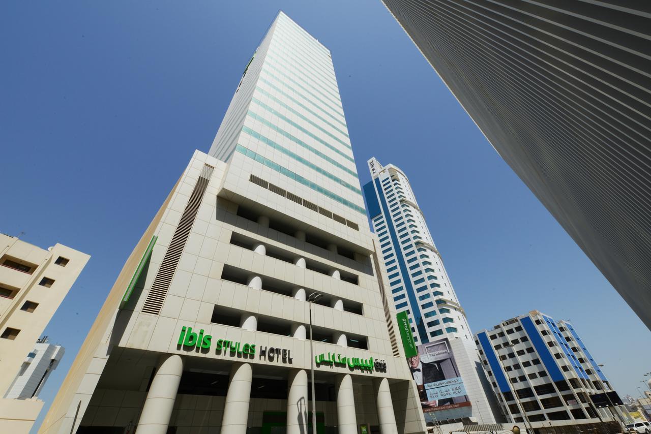 Готель Ibis Styles Manama Diplomatic Area Екстер'єр фото