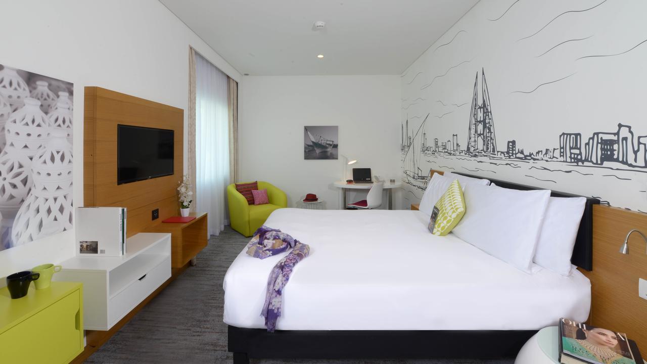 Готель Ibis Styles Manama Diplomatic Area Екстер'єр фото